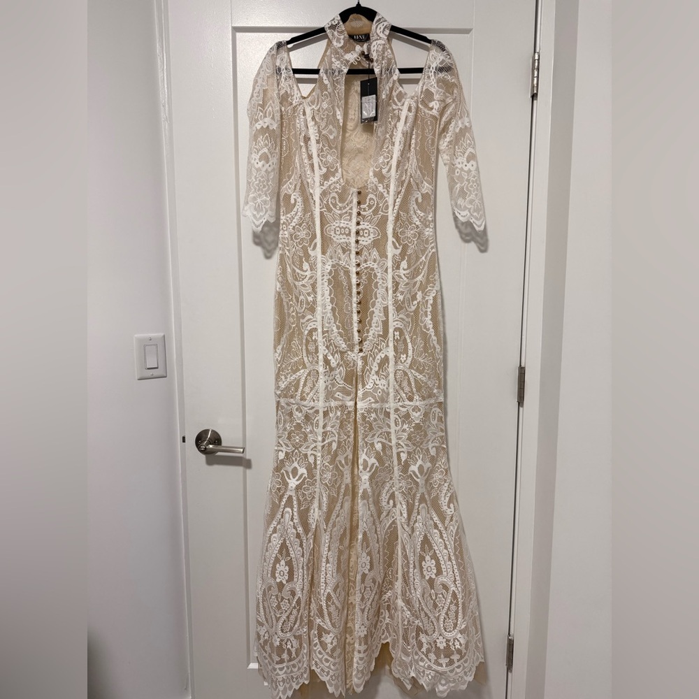 Lexi Ivory Lace Midi Dress‎ w/ High Neck & Gold Buttons NWT - US 8